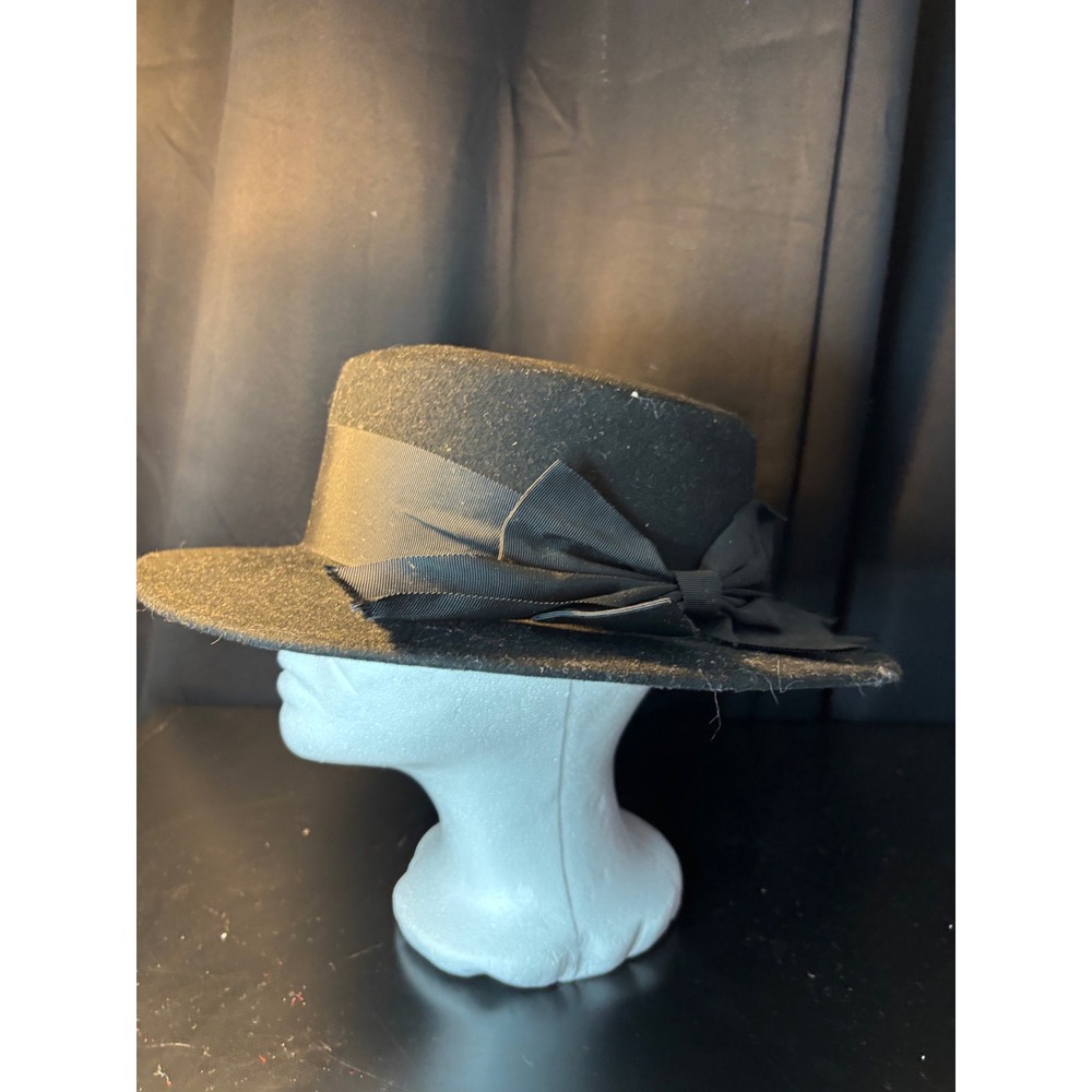Vintage Black 100% Wool Boater Hat Made in USA Grosgrain Ribbon Bow WPL 4384
